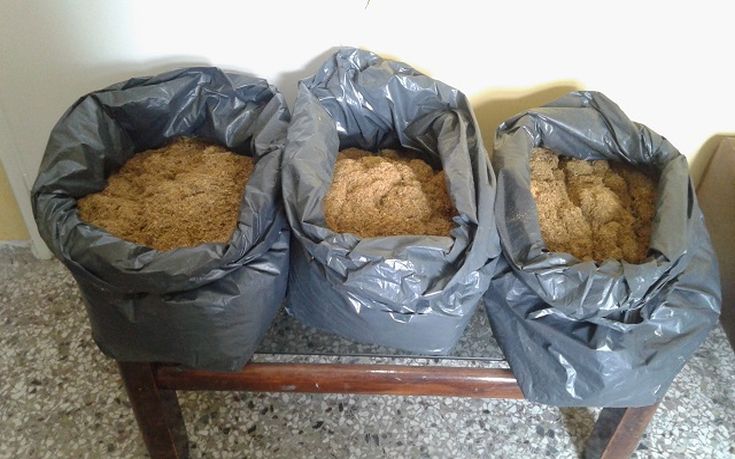 Συνελήφθη Αλβανός με λαθραίο καπνό στην Ε.Ο Πρέβεζας- Ηγουμενίτσας