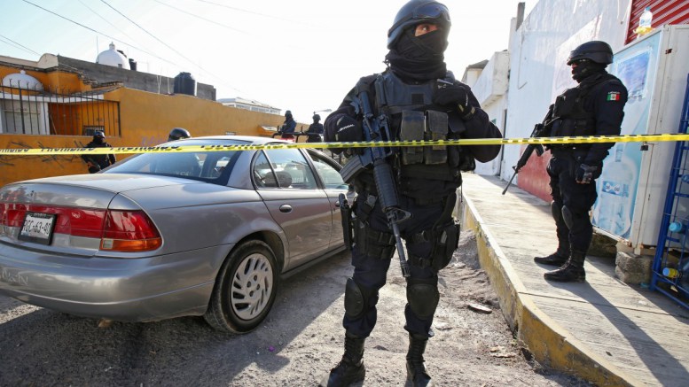 Ανεξέλεγκτη η κατάσταση στο Μεξικό: Οι αρχές ανακάλυψαν τουλάχιστον 250 κρανία σε μαζικούς τάφους θυμάτων των καρτέλ