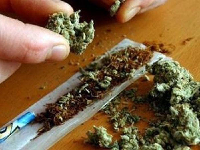 Μεσολόγγι: Συνελήφθη 50χρονος που είχε κρύψει χασίς σε… βάζο