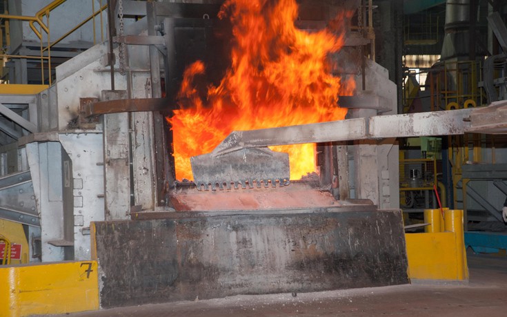 ΕΛ.ΑΣ: Κατέστρεψε σε υψικάμινο 58 κιλά κοκαΐνης και άλλα ναρκωτικά (φωτό, βίντεο)