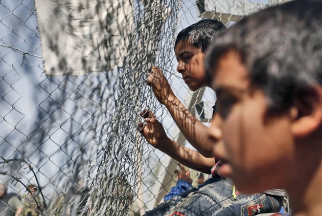 Παιδιά προσφύγων στην Ελλάδα κάνουν απόπειρες αυτοκτονίας