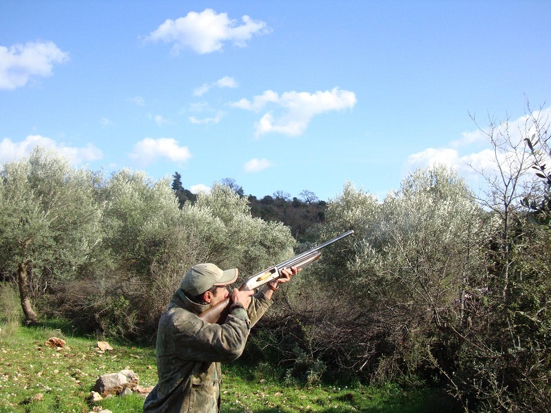 Περιορισμός των δικαιώματα των κυνηγών από τη ΕΕ- Εντονη η αντίδραση του Ν.Μαριά (βίντεο)
