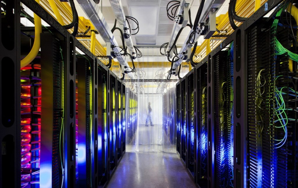 ΗΠΑ: Ακροάσεις FBI και NSA για τις υποκλοπές των τηλεφώνων του Ν.Τραμπ από την διακυβέρνηση Μ.Ομπάμα