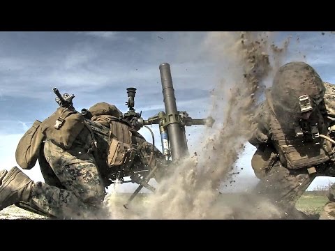 Πεζοναύτες σε άσκηση με πραγματικά πυρά! (βίντεο)