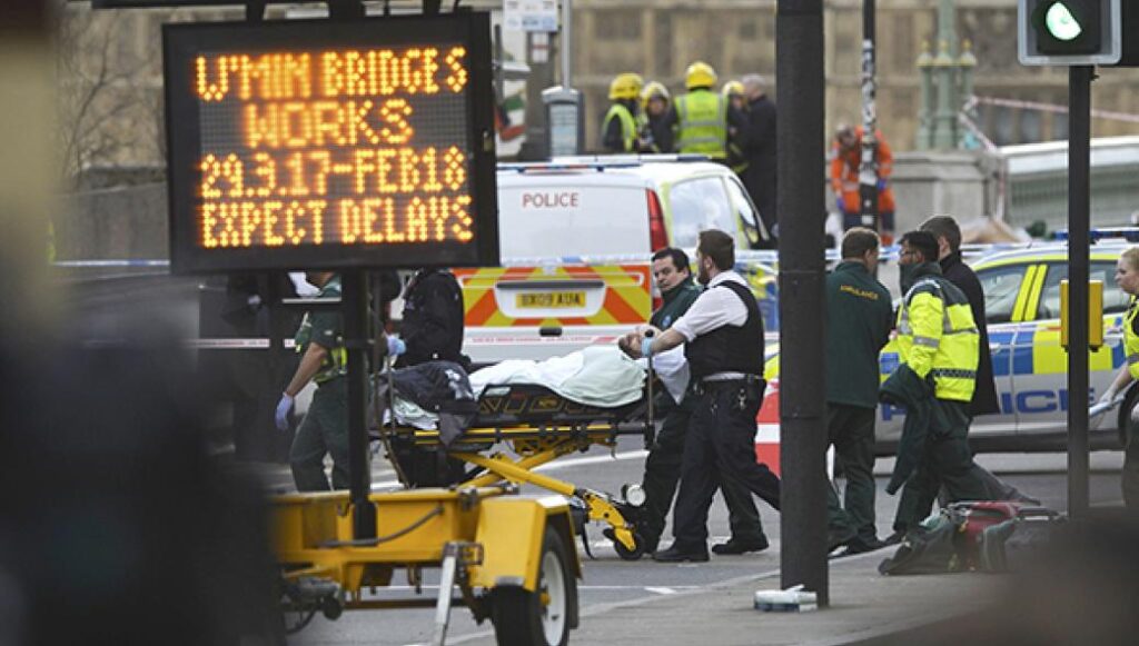 Daily Mail για τον δράστη: «Να σαπίσεις στην κόλαση» (φωτό)