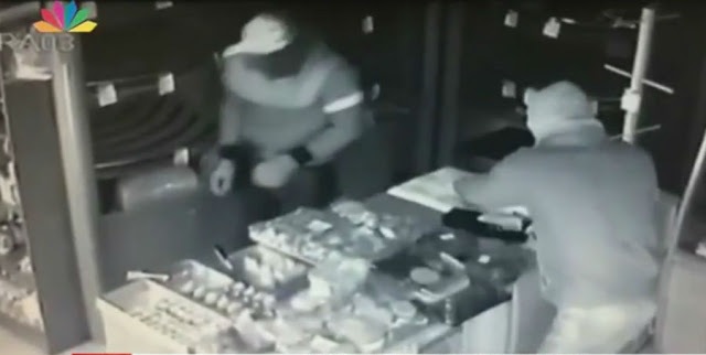 Ληστές με … υπογλυκαιμία εκτός από το ταμείο φούρνου «σήκωσαν» κι ένα ταψί μπακλαβά! (βίντεο)