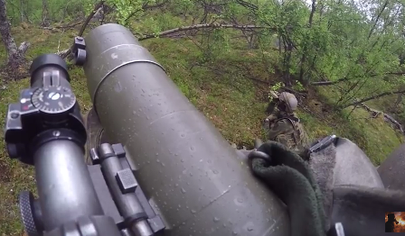 Νορβηγοί στρατιώτες ανοίγουν πυρ με M3 Carl Gustav, M320, M72 LAW! (βίντεο)