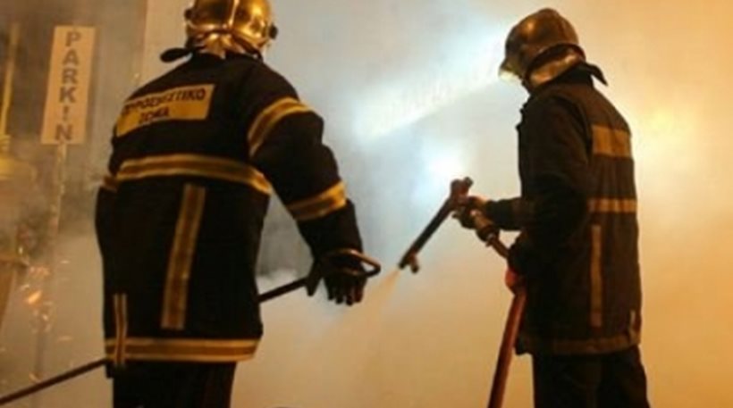 Χαλάνδρι: Υπό έλεγχο η πυρκαγιά στο εμπορικό κέντρο