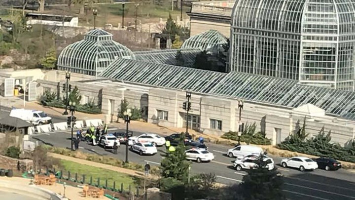 ΗΠΑ: Δεν σχετίζεται με την τρομοκρατία το περιστατικό στο Καπιτώλιο