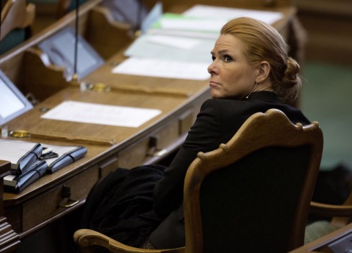 Ίνερ Στόιμπεργκ: «Να ενημερώνονται οι αρχές για τους εργαζόμενους που δεν μιλάνε δανέζικα»