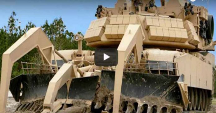 Η λάσπη είναι πρόβλημα για τα άρματα μάχης… όχι όμως για το US M1! (βίντεο)