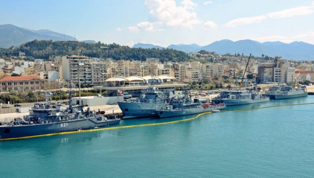 «ΑΡΙΑΔΝΗ 17»: Η στιγμή που όλα τα ΝΑΤΟϊκά πλοία ύψωσαν την ελληνική σημαία… εκτός από το τουρκικό TCG ALANYA!