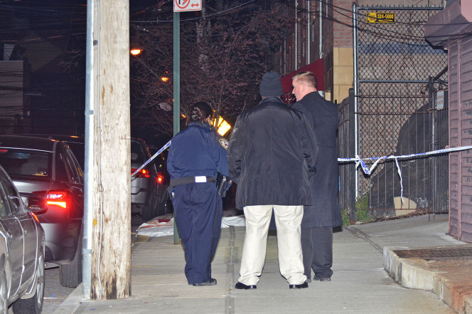 ΗΠΑ: Βρέθηκε 26χρονη κοπέλα δολοφονημένη στη μέση του δρόμου (φωτό, βίντεο)