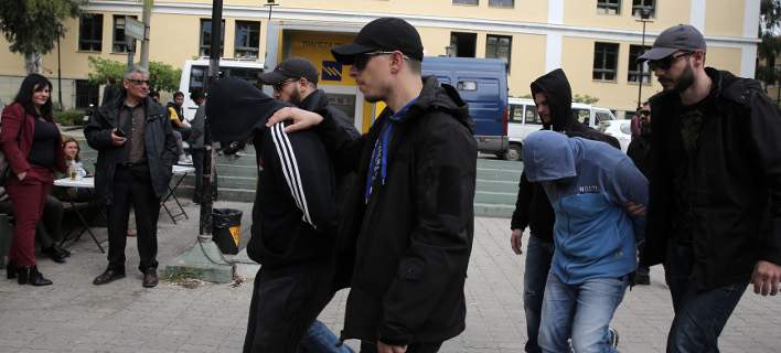 Κατηγορίες για ένα κακούργημα και τρία πλημμελήματα στους ληστές του Παλαιού Φαλήρου