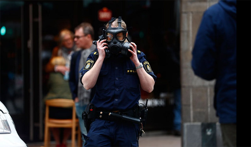 Σε πόλη – φάντασμα έχει μετατραπεί η Στοκχόλμη μετά την τρομοκρατική επίθεση (φωτό, βίντεο)