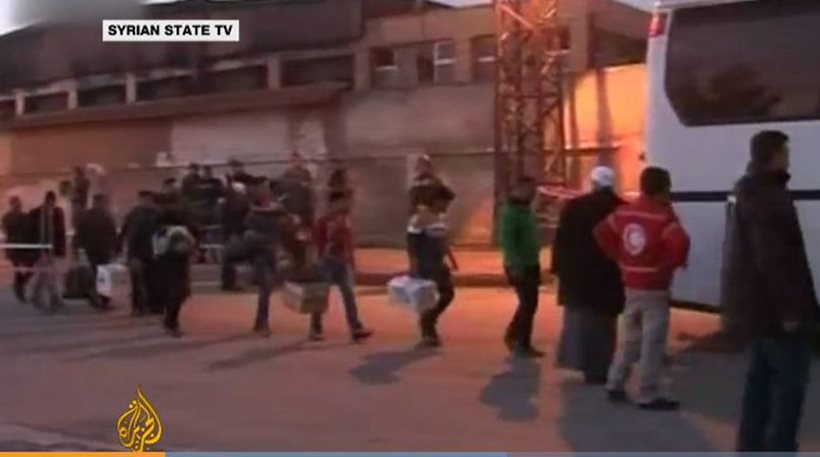 Αποχώρησαν και οι τελευταίοι ισλαμιστές αντάρτες με τις οικογένειές τους από την Al Waer της Συρίας (βίντεο)