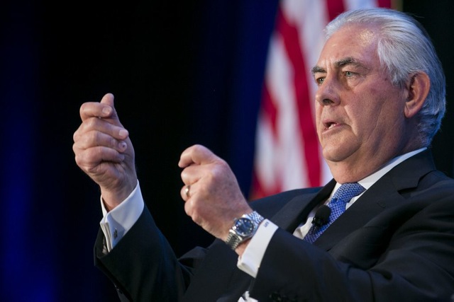 Ρεξ Τίλερσον: «Προειδοποίηση κατά της Β. Κορέας και άλλων η αμερικανική πυραυλική επίθεση κατά της Συρίας» (βίντεο)