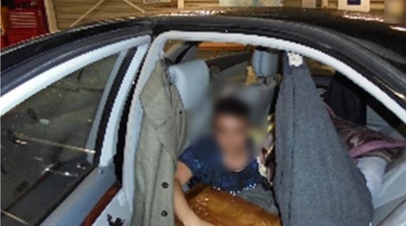 Γαλλία: Μετέφερε μετανάστες με mercedes λιμουζίνα (φωτό)