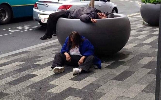 Συναγερμός στις διωκτικές αρχές από το Spice – Το «ναρκωτικό των ζόμπι» έχει κατακλύσει την αγορά (βίντεο)