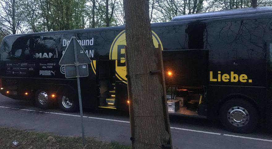 Παγιδευμένο αμάξι με εκρηκτικά «χτύπησε» το πούλμαν της Ντόρτμουντ!