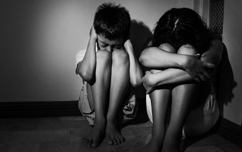 Τρία παιδιά μουσουλμάνοι βίασαν 5χρονο κοριτσάκι