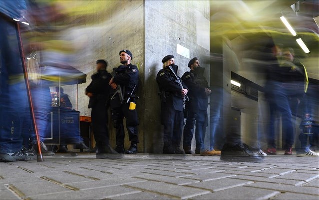 Συναγερμός στο Ντόρτμουντ: Εντοπίστηκαν «ύποπτα» αντικείμενα στο «Σίγκναλ Ιντούνα Παρκ»