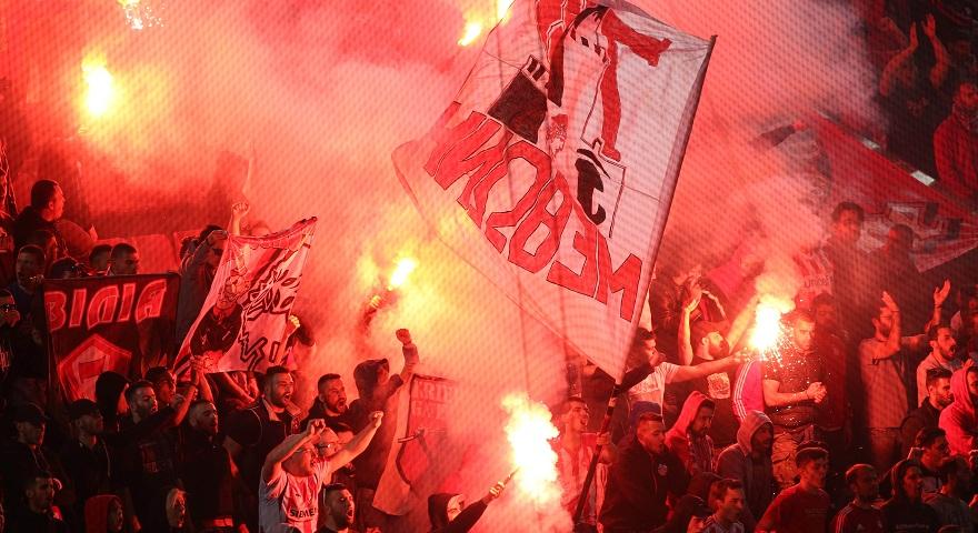 «Βράζει» το Καραΐσκάκη μετά το τέλος του ματς!