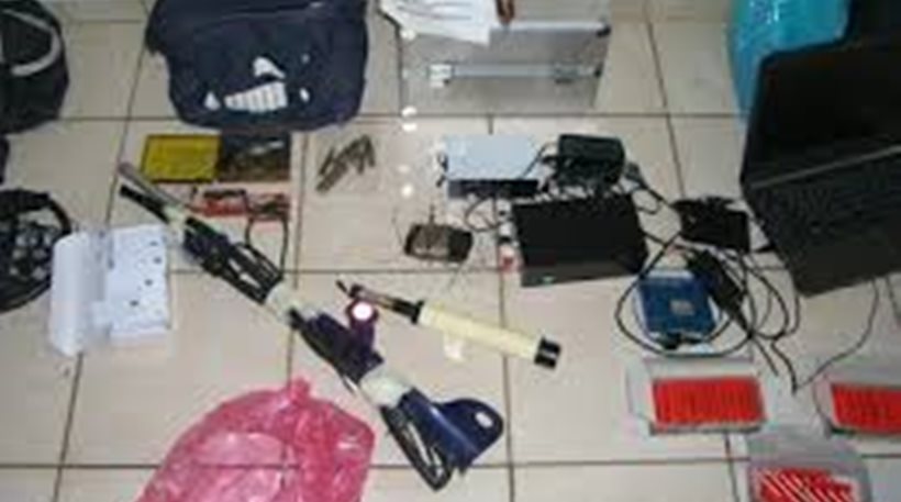 Πύργος: Στα χέρια της ΕΛ.ΑΣ. 54χρονος για παράνομα όπλα και χιλιάδες κροτίδες