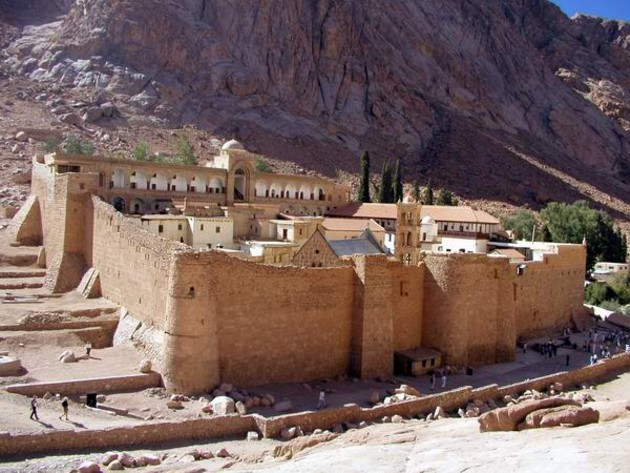 Έκρηξη και νεκροί σε ελληνορθόδοξο μοναστήρι στην Αίγυπτο (upd3)