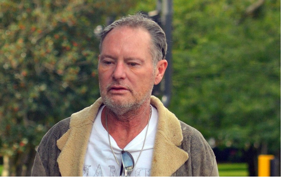 Ο Πολ Γκασκόιν πάλεψε με διαρρήκτες για να σώσει τον γείτονα του!