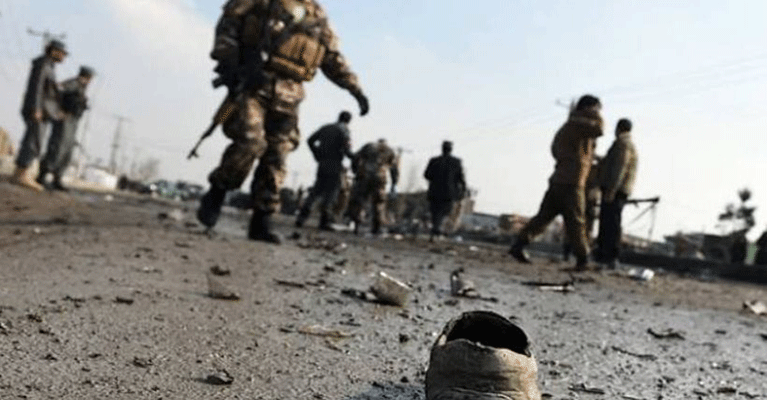 Αφγανιστάν: Mεγάλη έκρηξη κοντά σε αμερικανική βάση από επίθεση αυτοκτονίας (φωτό)