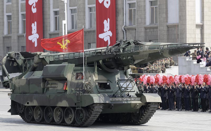 Αυτή είναι η ισχύς των ενόπλων δυνάμεων της Β. Κορέας (φωτό, βίντεο)