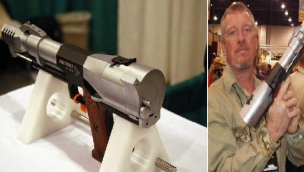 THUNDER BMG 50: Τεράστιο πιστόλι, φοβερή ανάκρουση, ασύγκριτη δύναμη πυρός! (βίντεο)