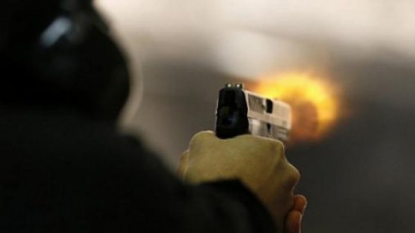 Άγριος καβγάς και πιστολίδι μεταξύ αλλοδαπών στην Αγίου Μελετίου