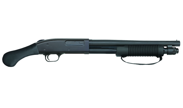 Νέα καραμπίνα Mossberg 590 Shockwave για αυτοάμυνα στο σπίτι! (βίντεο)