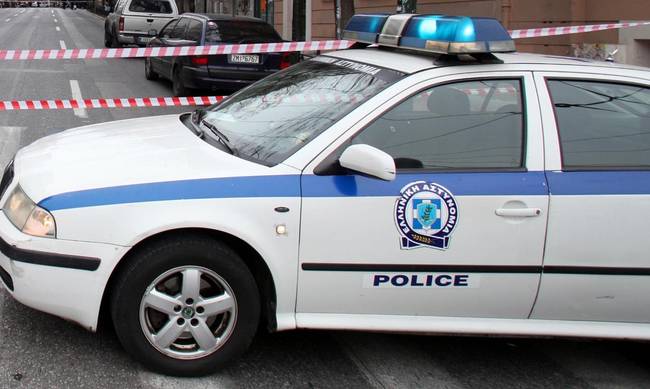 Νίκαια: Ένταση με Πακιστανούς που αρνούνταν να εγκαταλείψουν το χώρο που νοίκιαζαν