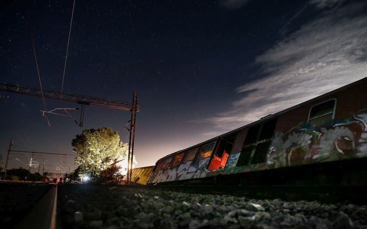 Το χρονικό του εκτροχιασμού του τρένου – Αυτόπτης μάρτυρας: «Είδα το χάρο με τα μάτια μου» (βίντεο) (upd)