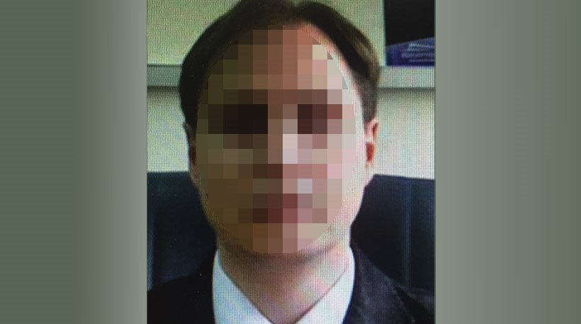 Θεσσαλονίκη: Στο εδώλιο ο λέκτορας που φέρεται να σκότωσε τη γυναίκα του και τη γιαγιά της με αρσενικό