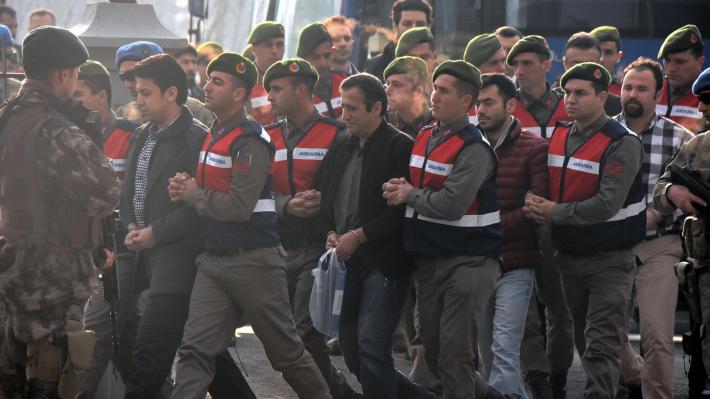 Άρχισε η δίκη των κατηγορούμενων για το αποτυχημένο πραξικόπημα στην Τουρκία