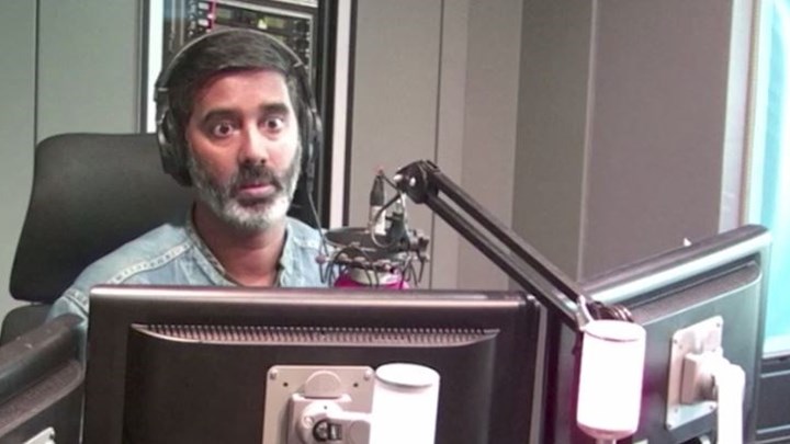 Η στιγμή που σήμανε ο συναγερμός στα στούντιο του BBC! (βίντεο)