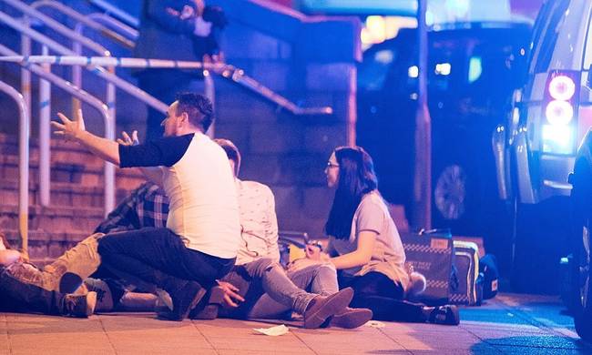 Επίθεση Μάντσεστερ: Ο 22χρονος βομβιστής πέρασε από το αεροδρόμιο της Κωνσταντινούπολης!