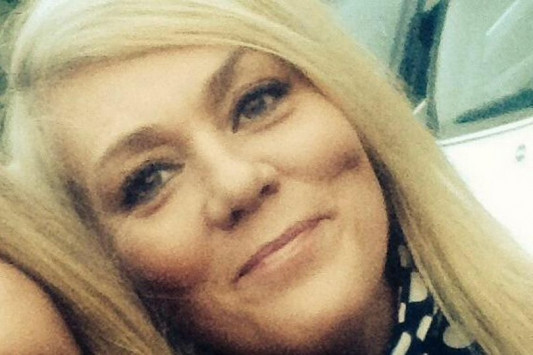 Τρομοκρατική Επίθεση Μάντσεστερ: Μια γυναίκα σώθηκε επειδή μιλούσε στο κινητό!