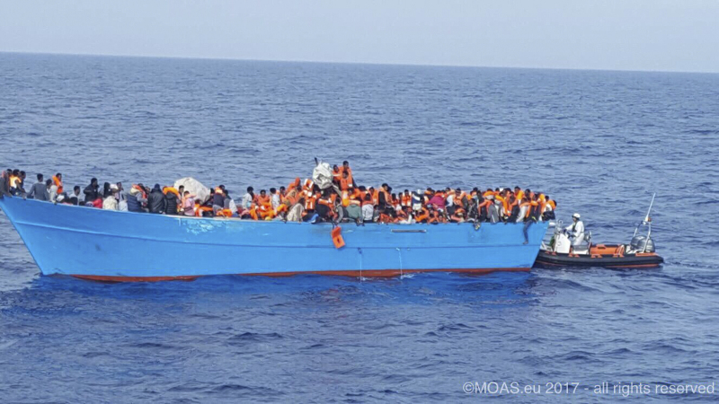 Πολύνεκρο ναυάγιο με μετανάστες ανοικτά της Λιβύης – Τουλάχιστον 34 νεκροί (φωτό)