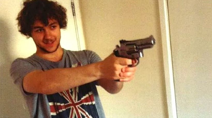 Βρετανός φοιτητής καταδικάστηκε σήμερα σε κάθειρξη 15 ετών για τοποθέτηση βόμβας στο Μετρό