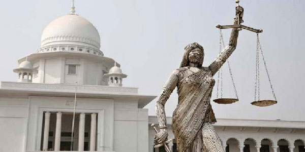 Καταστράφηκε το άγαλμα της θεάς Θέμιδας στο Μπανγκλαντές ύστερα από πίεση φανατικών ισλαμιστών (βίντεο)