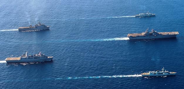 US Navy: Ομάδα ετοιμότητας αμφιβίων σε δράση (βίντεο)