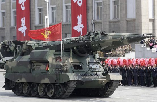 Βόρεια Κορέα: Η εκτόξευση του βαλλιστικού πυραύλου ΚΝ-17 (βίντεο)