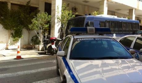 Πάτρα: Διέρρηξαν και κατέστρεψαν δημόσιο ΙΕΚ