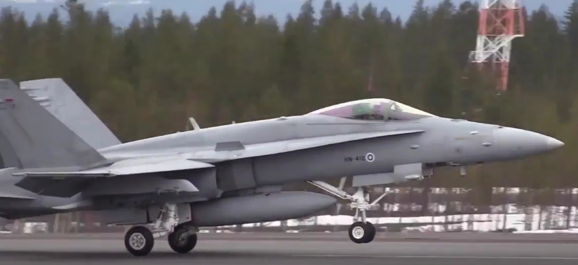 Δείτε πλάνα από τη ΝΑΤΟϊκή αεροπορική άσκηση «Arctic Challenge 2017»! (βίντεο)