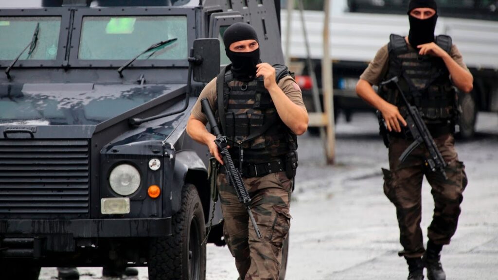 Συναγερμός στο Ιράν – Πυροβολισμοί στο Κοινοβούλιο και στο μαυσωλείο του Χομεϊνί, 12 νεκροί (φωτό, βίντεο) (upd)